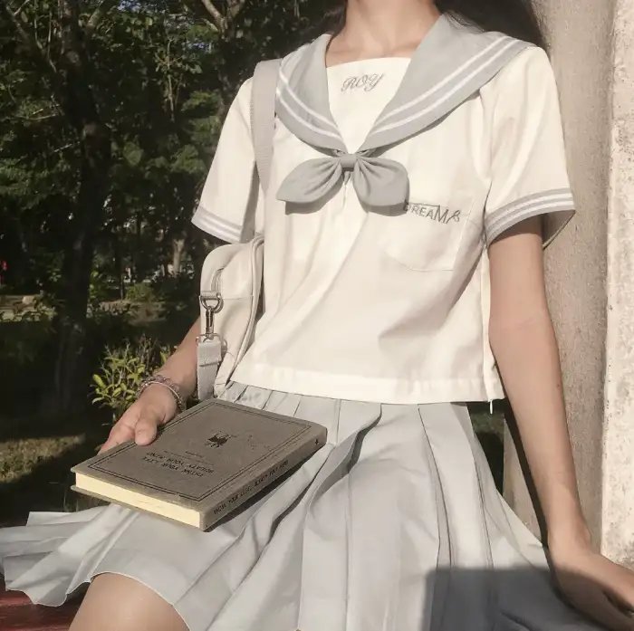 府上娶了个锦鲤新娘